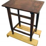 サイドテーブル